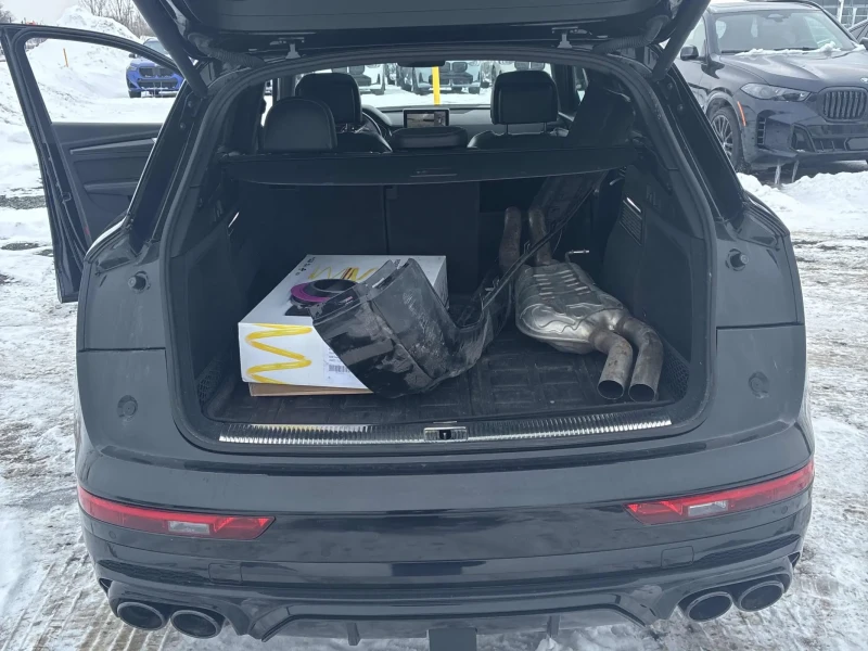 Audi SQ5 CARFAX, снимка 17 - Автомобили и джипове - 53508177