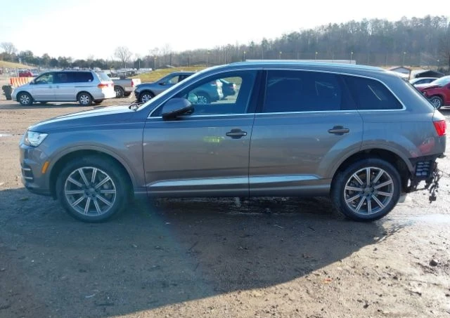 Audi Q7 Quattro* Bose* м.точка* подгрев* пано* кожа, снимка 4 - Автомобили и джипове - 48715107