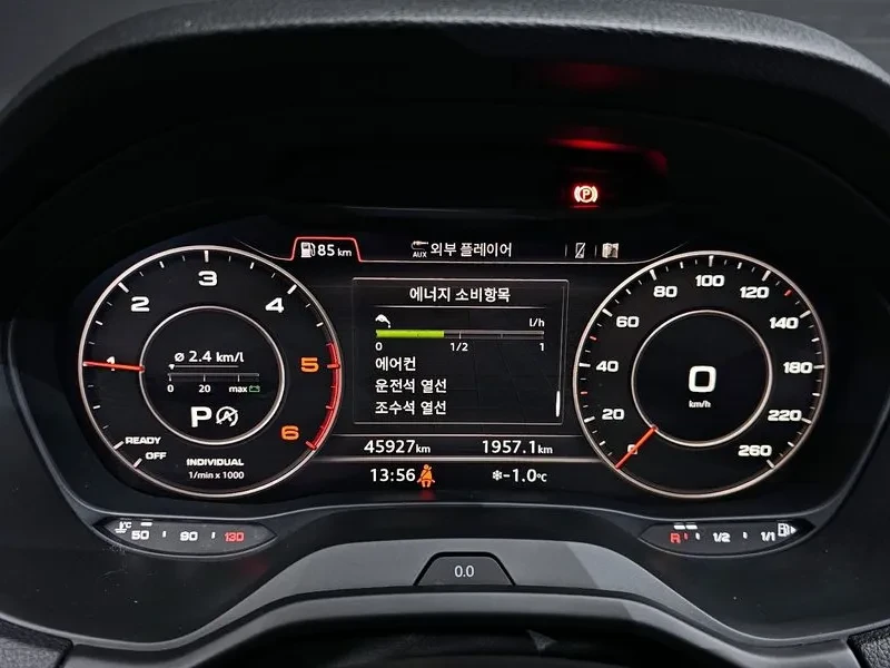 Audi Q2 TDI PREMIUM, снимка 8 - Автомобили и джипове - 54847124