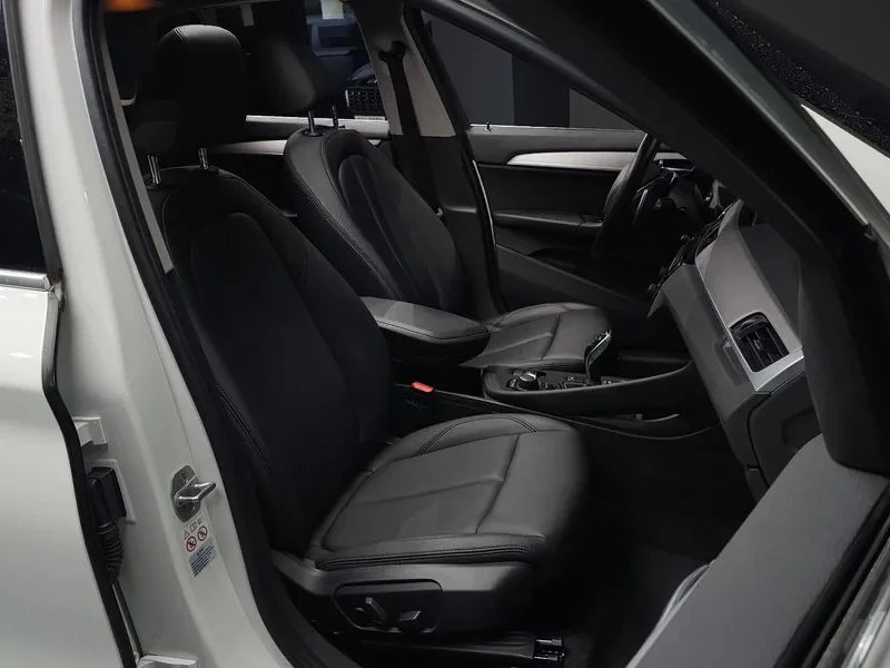 BMW X1 xDrive 18D Advantage, снимка 11 - Автомобили и джипове - 55087645