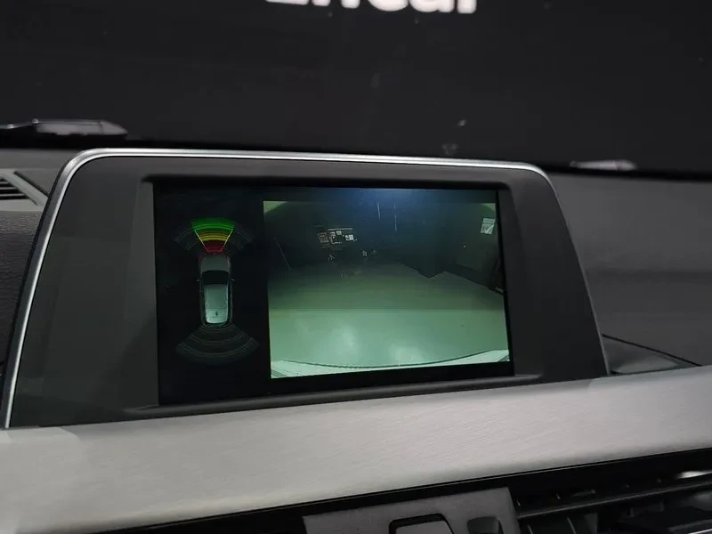 BMW X1 xDrive 18D Advantage, снимка 15 - Автомобили и джипове - 55087645