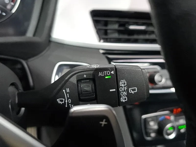 BMW X1 xDrive 18D Advantage, снимка 17 - Автомобили и джипове - 55087645
