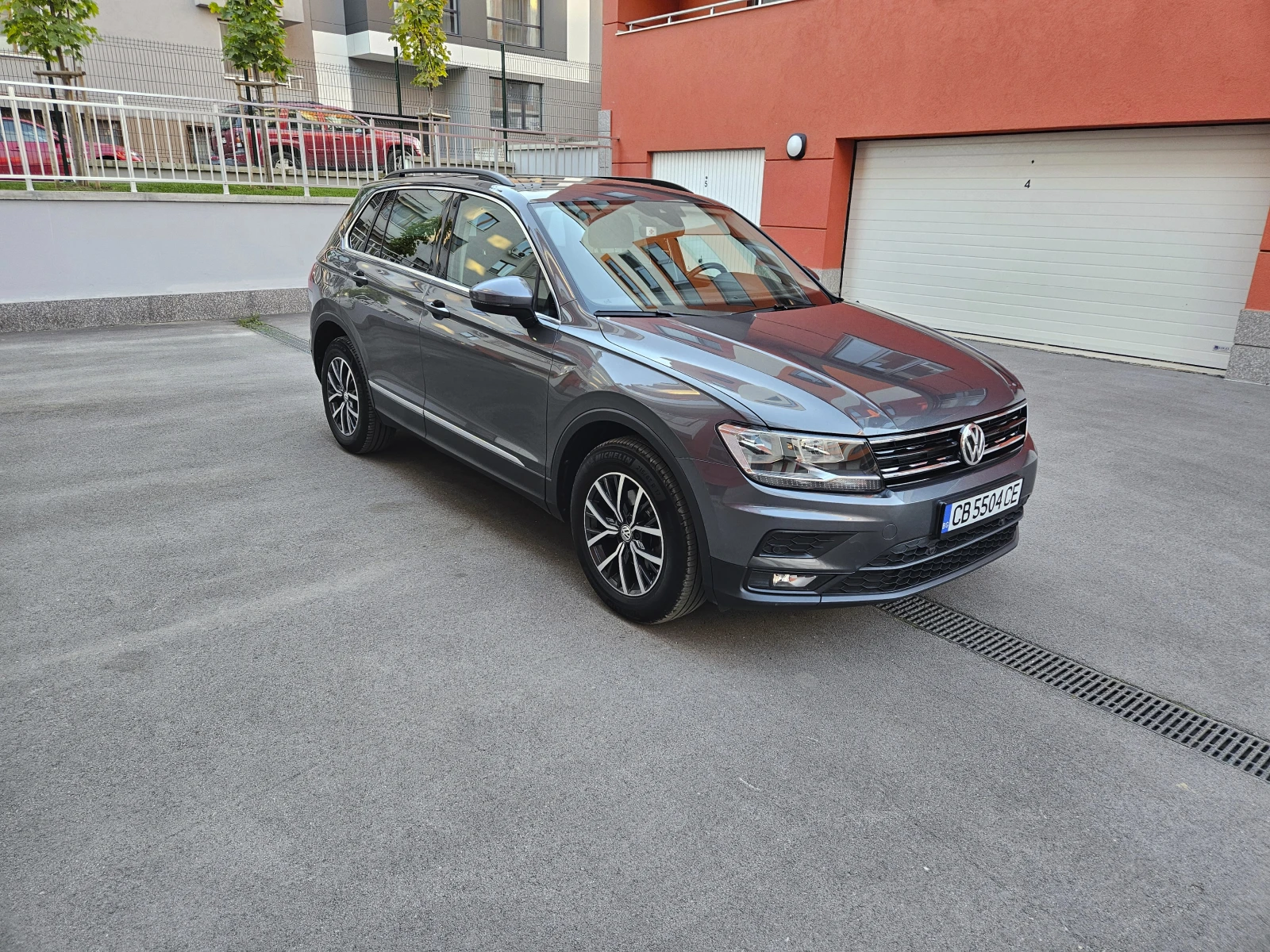 VW Tiguan TSI 4Motion  - изображение 2