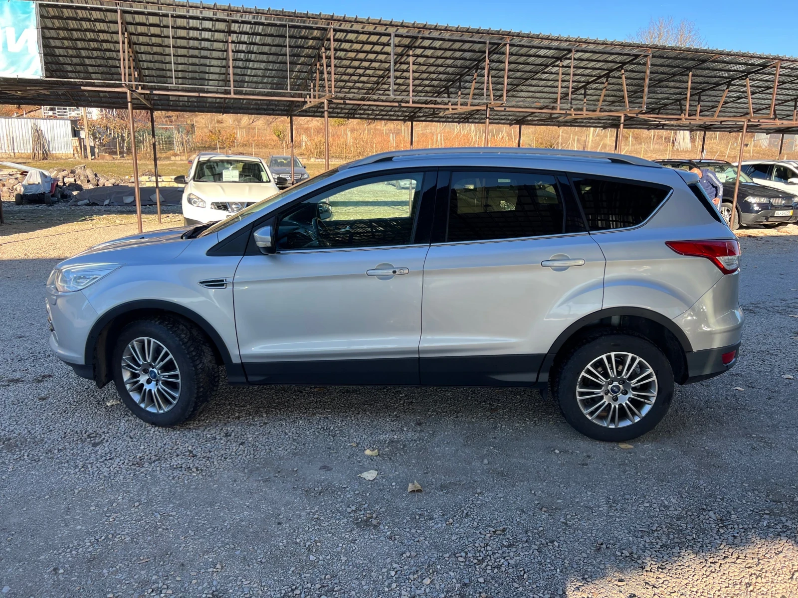 Ford Kuga 2.0TDCI-4x4-KEYLESS-HEATEDSEATS - изображение 9