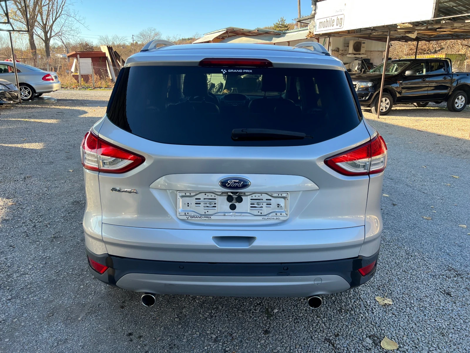 Ford Kuga 2.0TDCI-4x4-KEYLESS-HEATEDSEATS - изображение 6