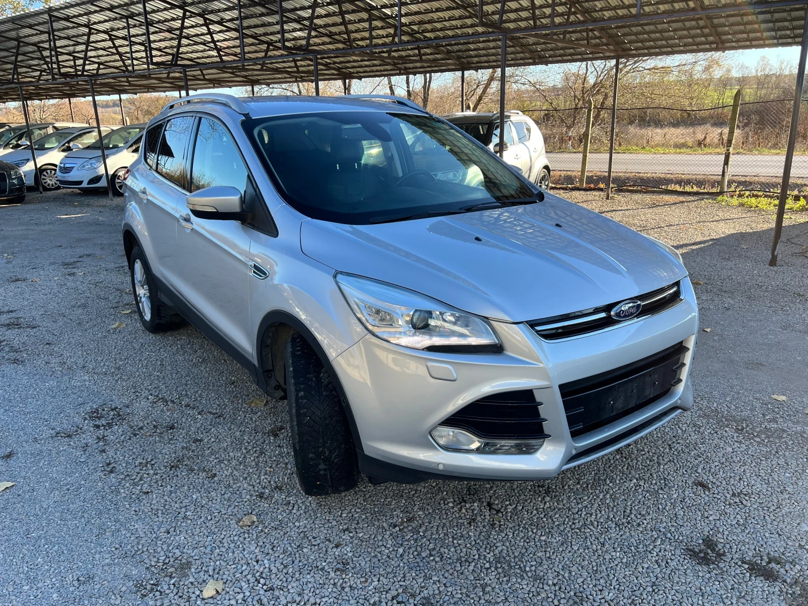 Ford Kuga 2.0TDCI-4x4-KEYLESS-HEATEDSEATS - изображение 3