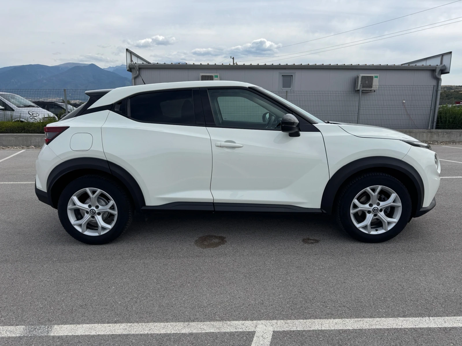 Nissan Juke 1.0 DIG-T ACENTA - изображение 4