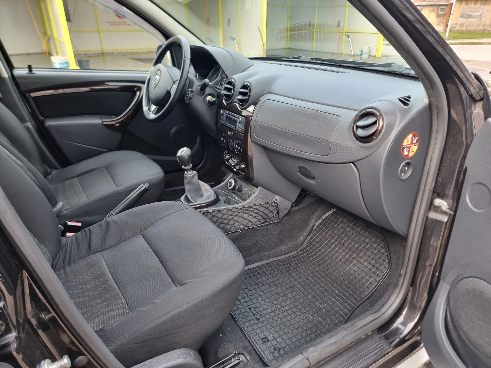 Dacia Duster 1.5dci* 4X4*  | Mobile.bg   10