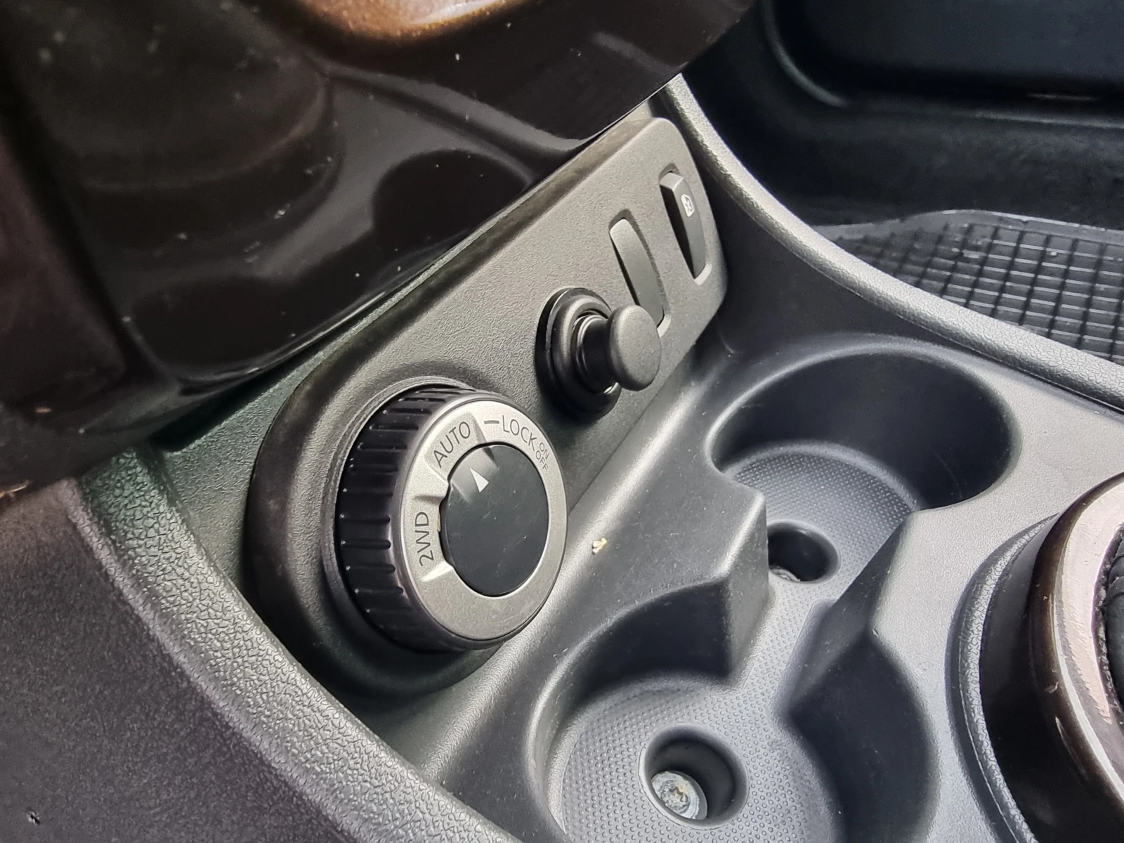 Dacia Duster 1.5dci* 4X4*  | Mobile.bg   14