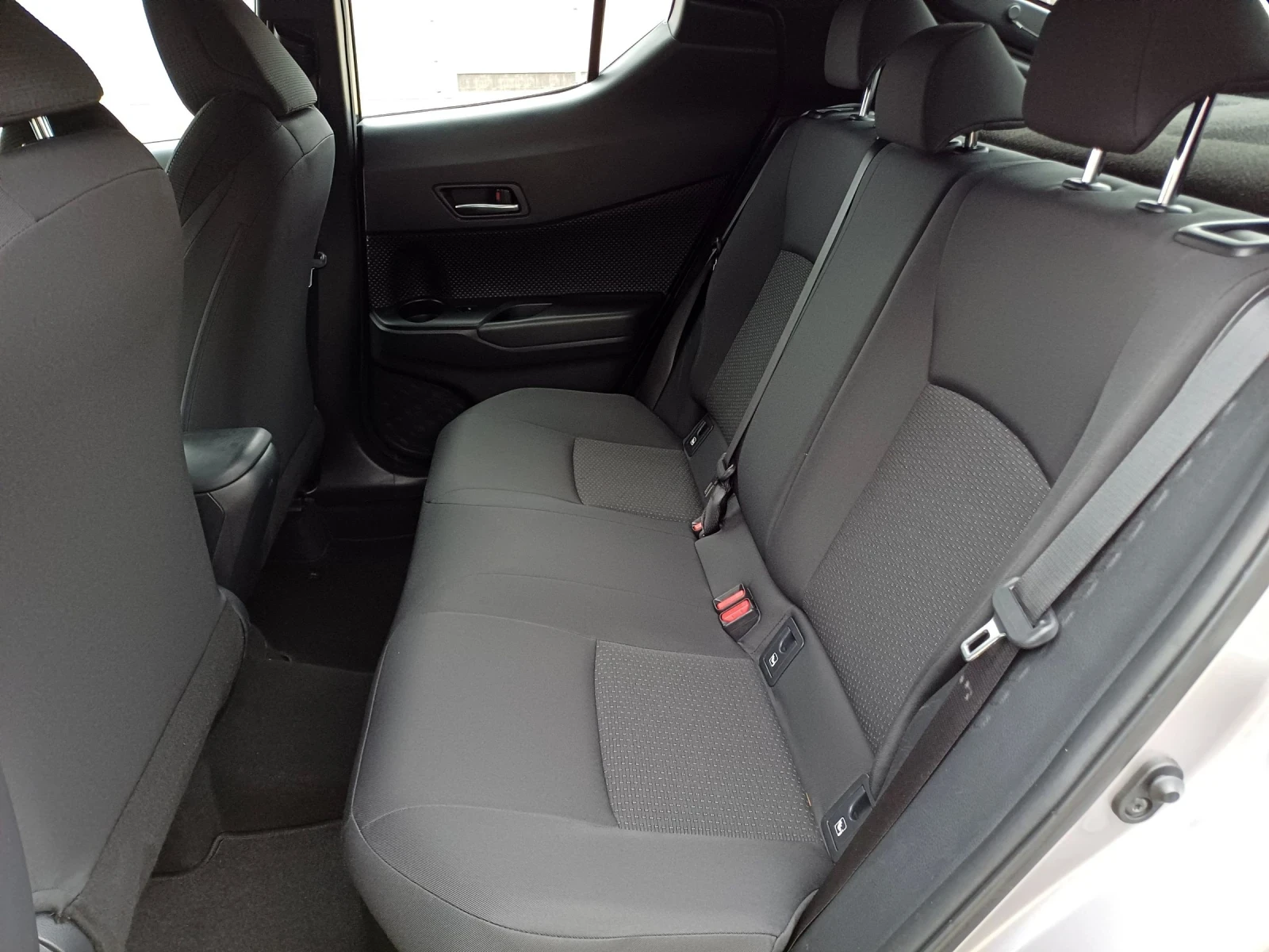 Toyota C-HR 1.8 TREND  | Mobile.bg � ����������� 13