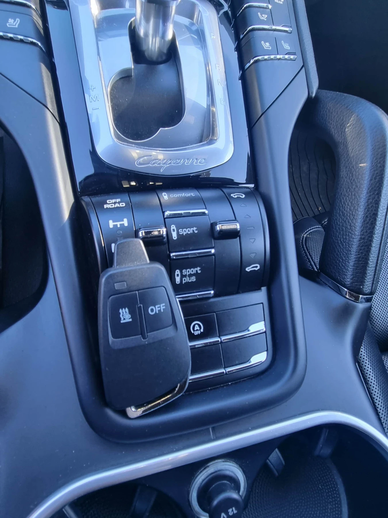 Porsche Cayenne, снимка 11 - Автомобили и джипове - 53842406