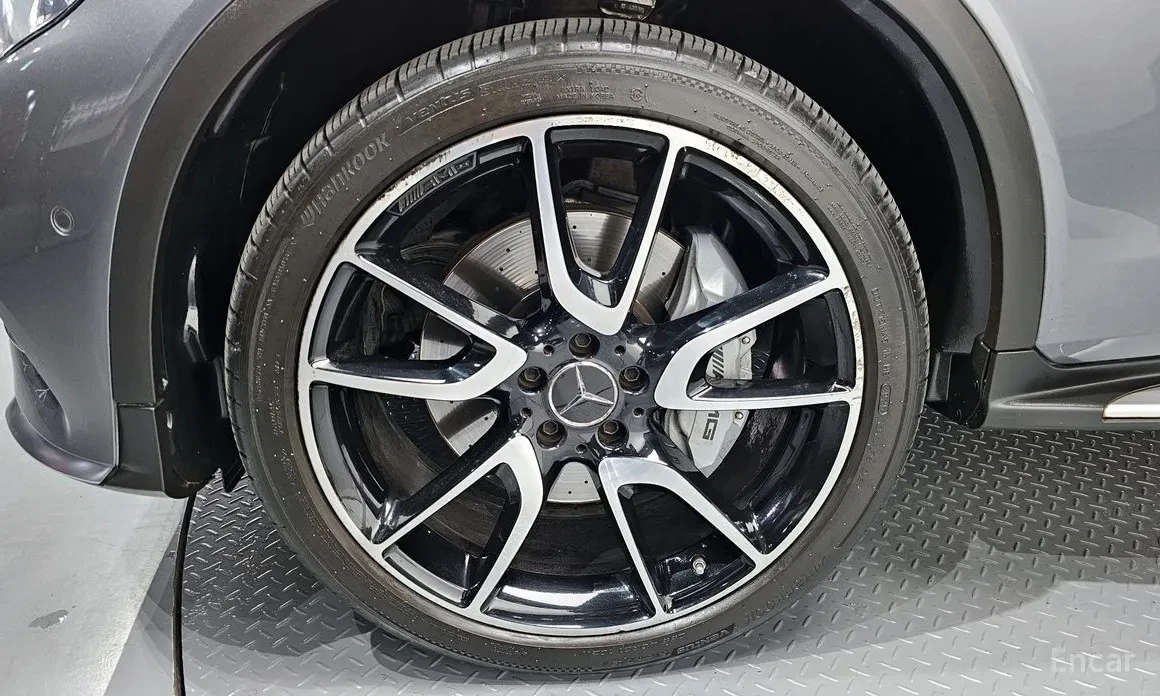 Mercedes-Benz GLC 43 AMG 2018* AMG DYNAMICA* BURMASTER* HEAD-UP* КРАЙНА ЦЕН, снимка 5 - Автомобили и джипове - 54073249