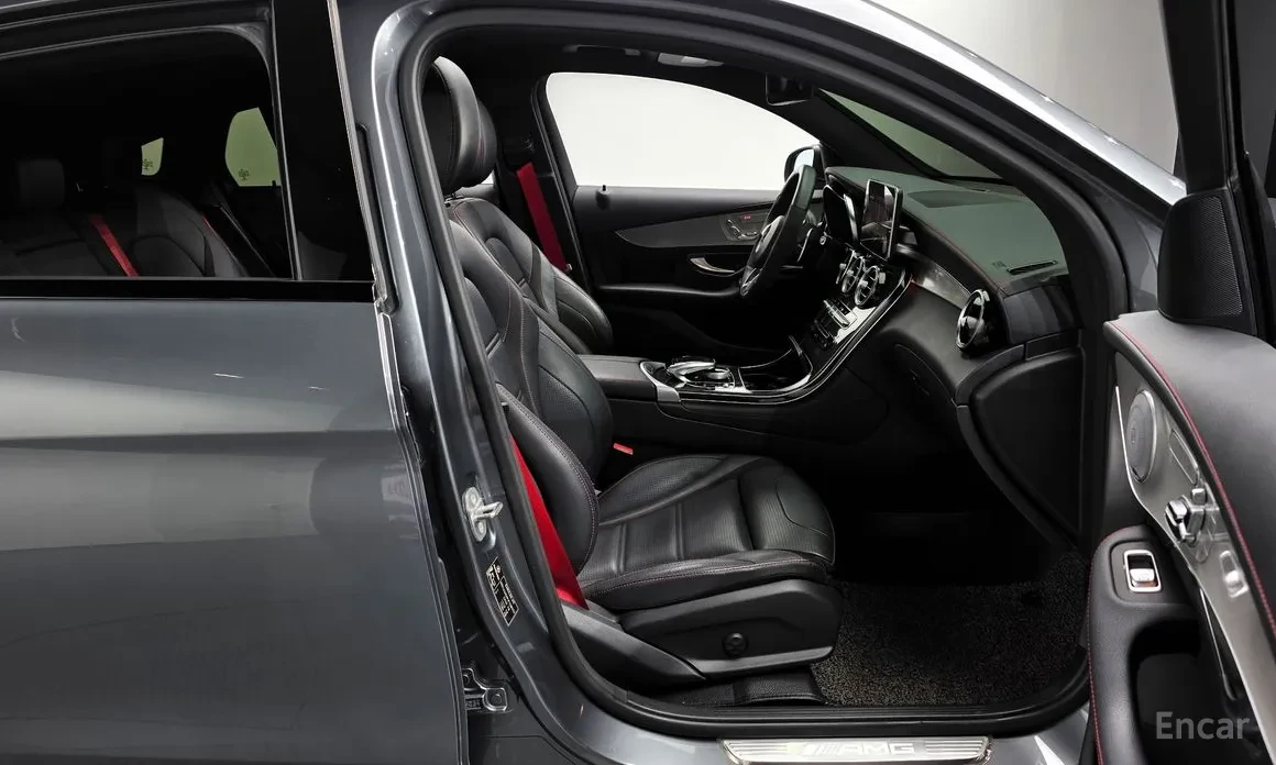 Mercedes-Benz GLC 43 AMG 2018* AMG DYNAMICA* BURMASTER* HEAD-UP* КРАЙНА ЦЕН, снимка 12 - Автомобили и джипове - 54073249