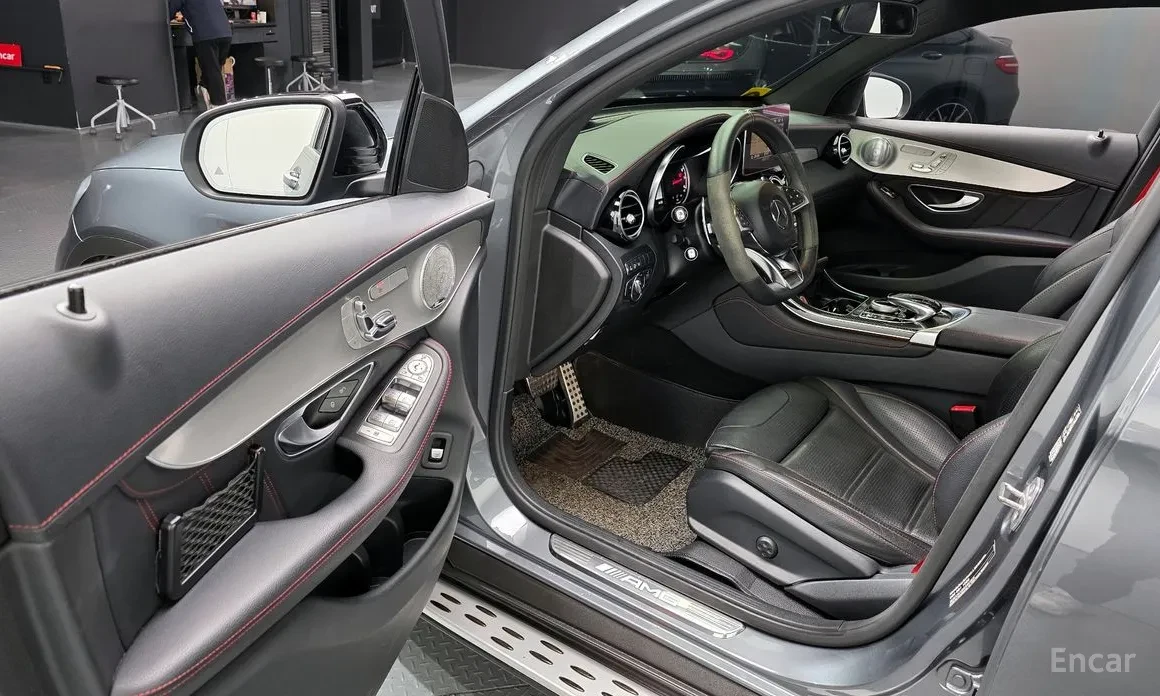 Mercedes-Benz GLC 43 AMG 2018* AMG DYNAMICA* BURMASTER* HEAD-UP* КРАЙНА ЦЕН, снимка 11 - Автомобили и джипове - 54073249