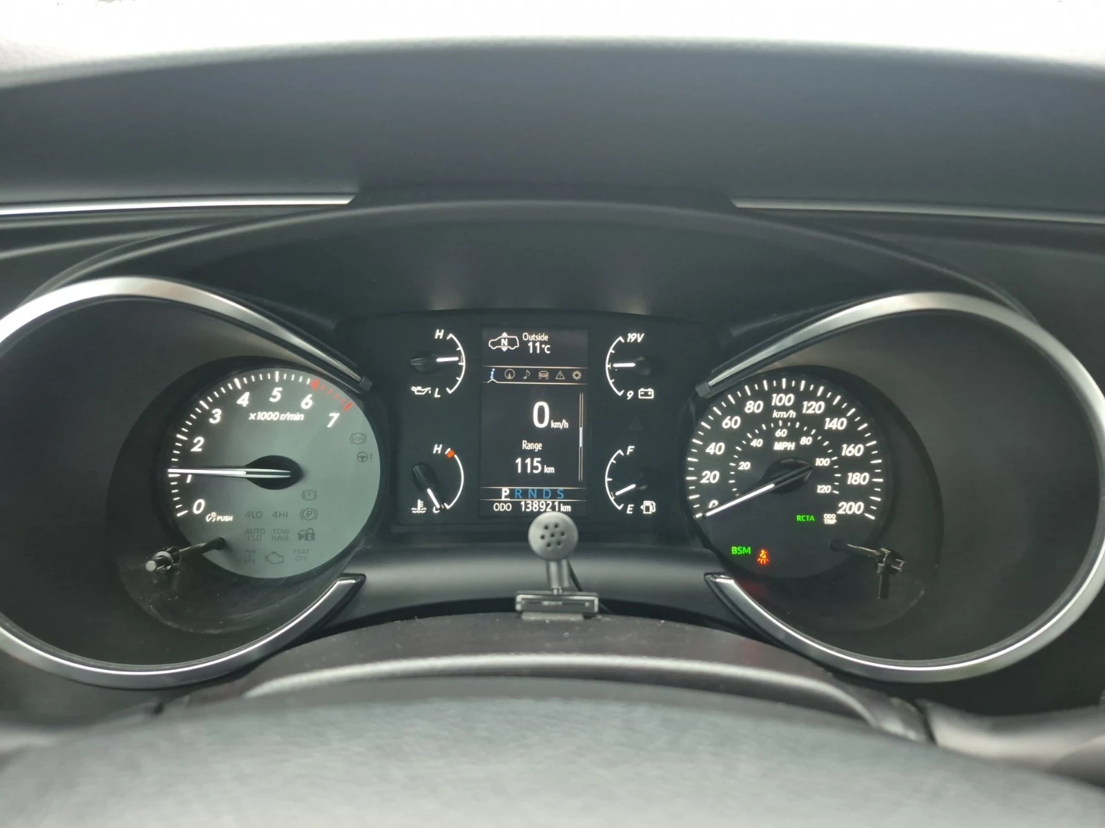 Toyota Sequoia PLATINUM * 4WD * 5.7 * FACE * ЦЕНА ДО БГ * , снимка 7 - Автомобили и джипове - 54352886