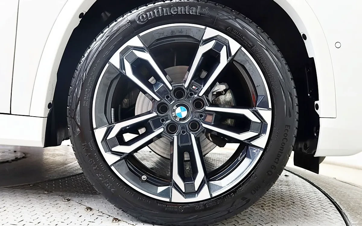 BMW X1 M Sport * Harman Kardon , снимка 6 - Автомобили и джипове - 54682213
