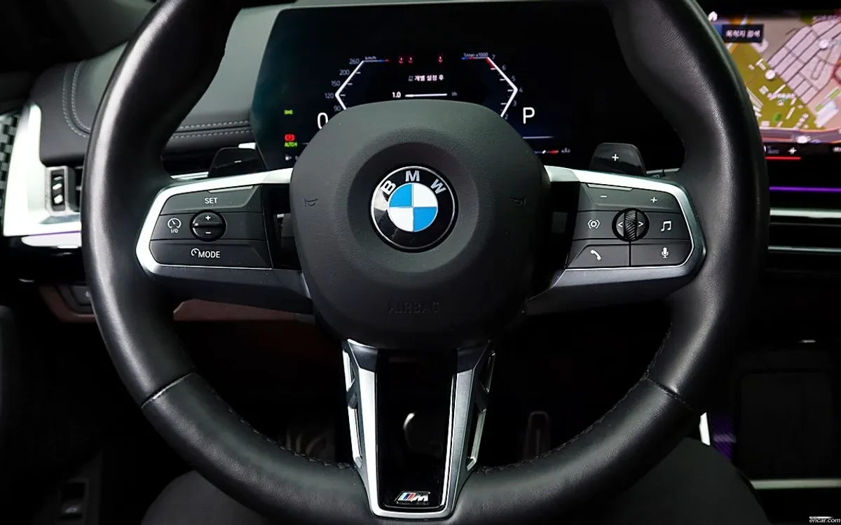 BMW X1 M Sport * Harman Kardon , снимка 12 - Автомобили и джипове - 54682213