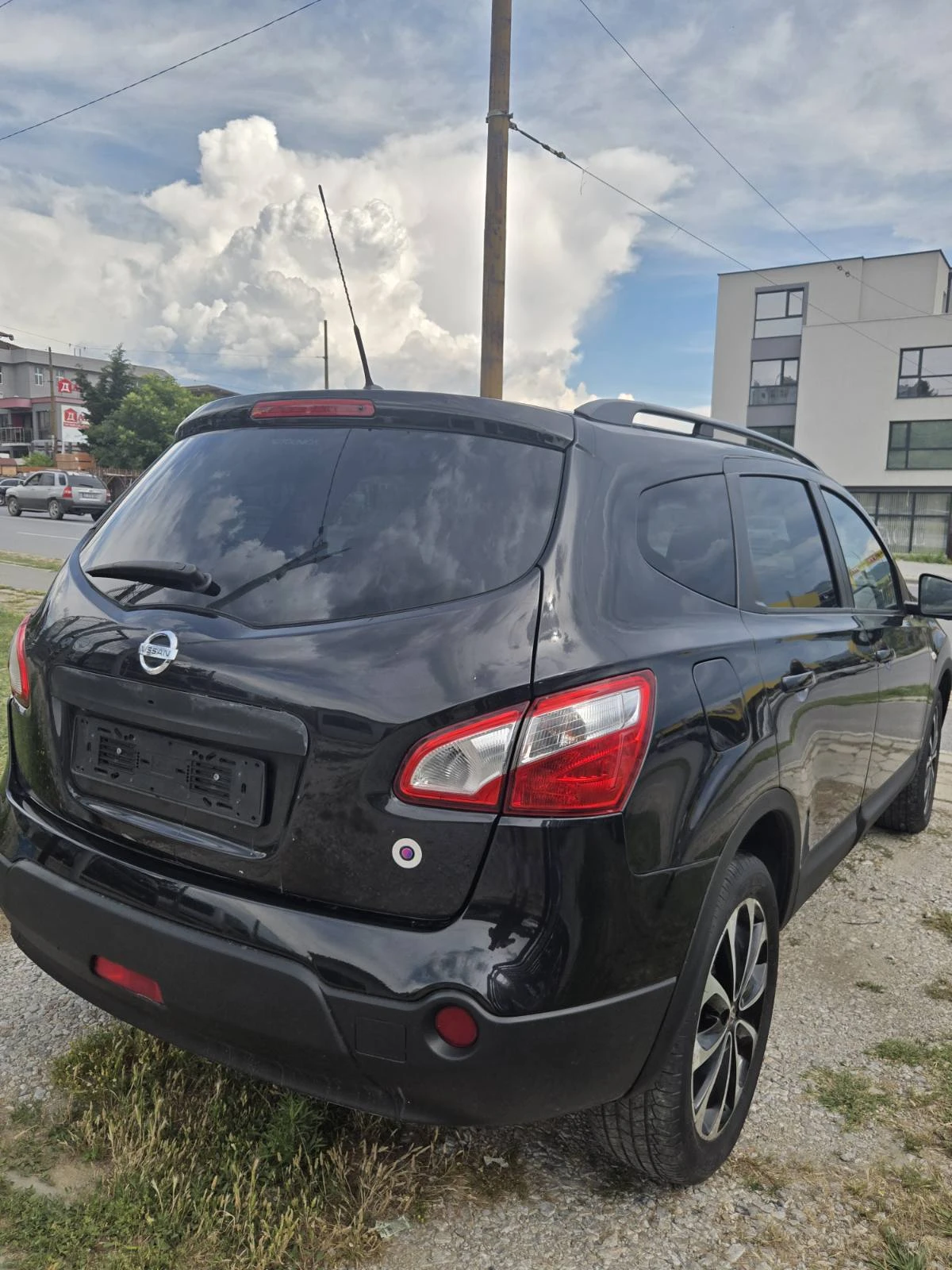 Nissan Qashqai 1.5 dCi+ 2, снимка 5 - Автомобили и джипове - 54863308