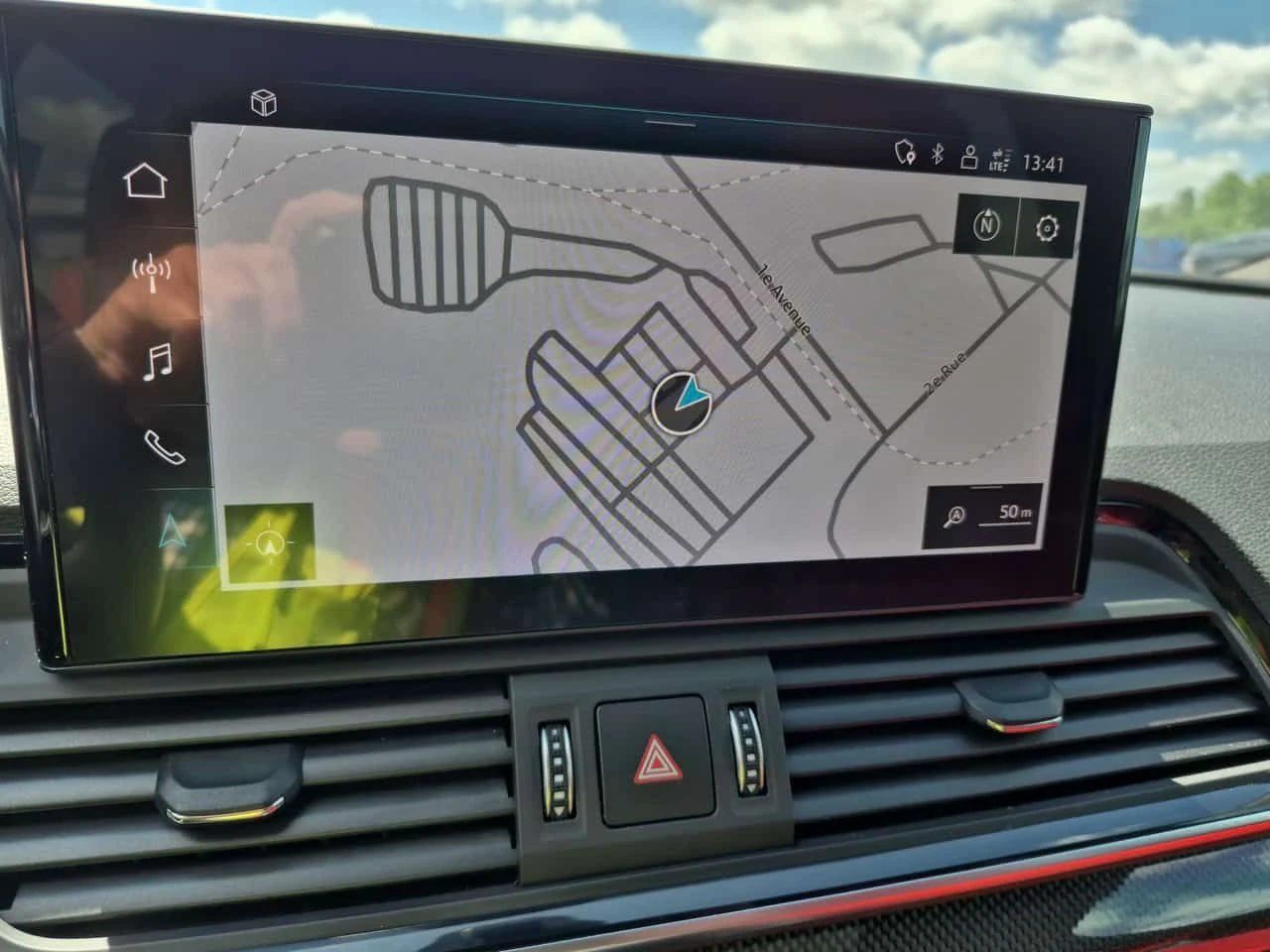 Audi SQ5  Technik / 360 / DIS / MATRIX / B&O / АВТОКРЕДИТ , снимка 10 - Автомобили и джипове - 55435391