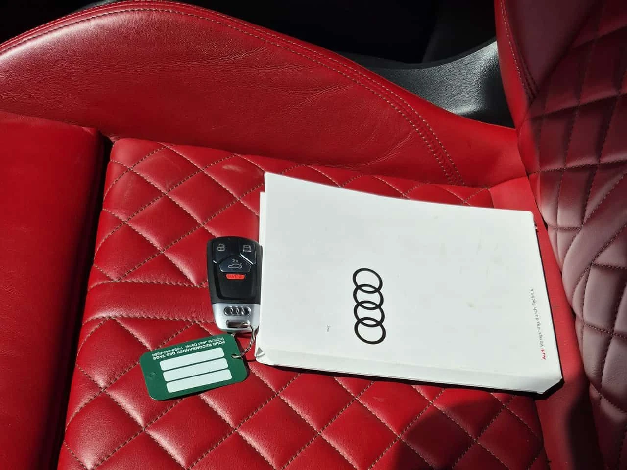 Audi SQ5  Technik / 360 / DIS / MATRIX / B&O / АВТОКРЕДИТ , снимка 11 - Автомобили и джипове - 55435391