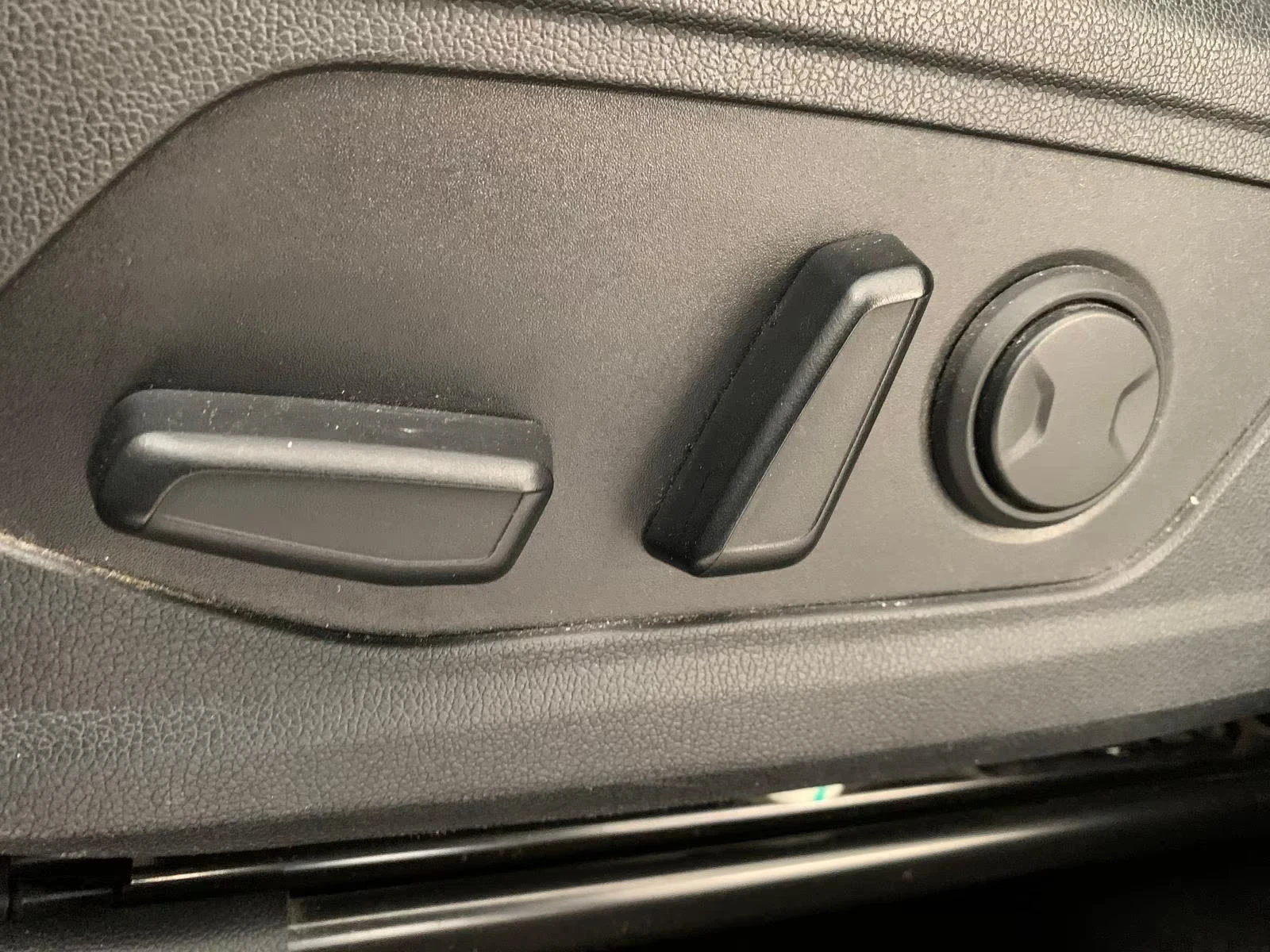 Kia Sorento VISION/201HP/ACC/CAM/AHK/CPLAY/LED/597q, снимка 13 - Автомобили и джипове - 55665789