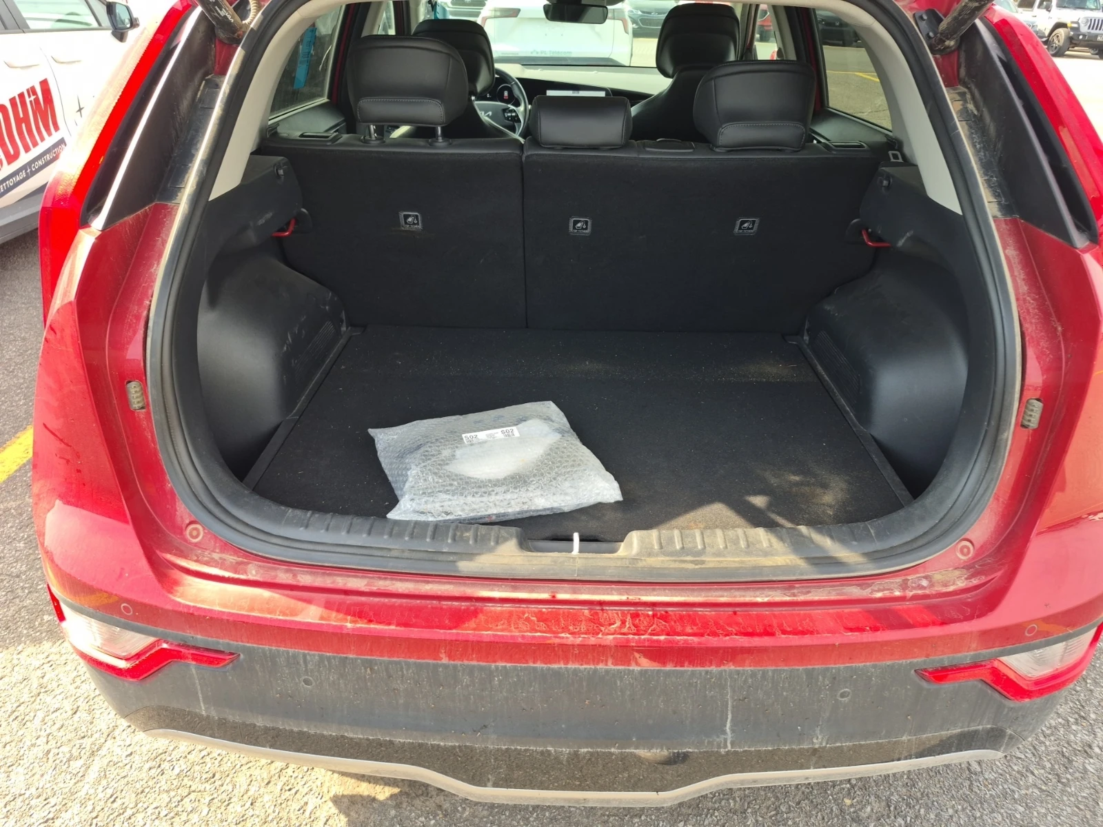 Kia Niro WIND+ , снимка 14 - Автомобили и джипове - 56350891