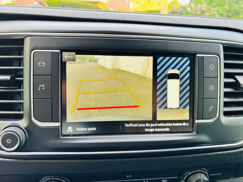 Opel Vivaro, снимка 15 - Бусове и автобуси - 53576367