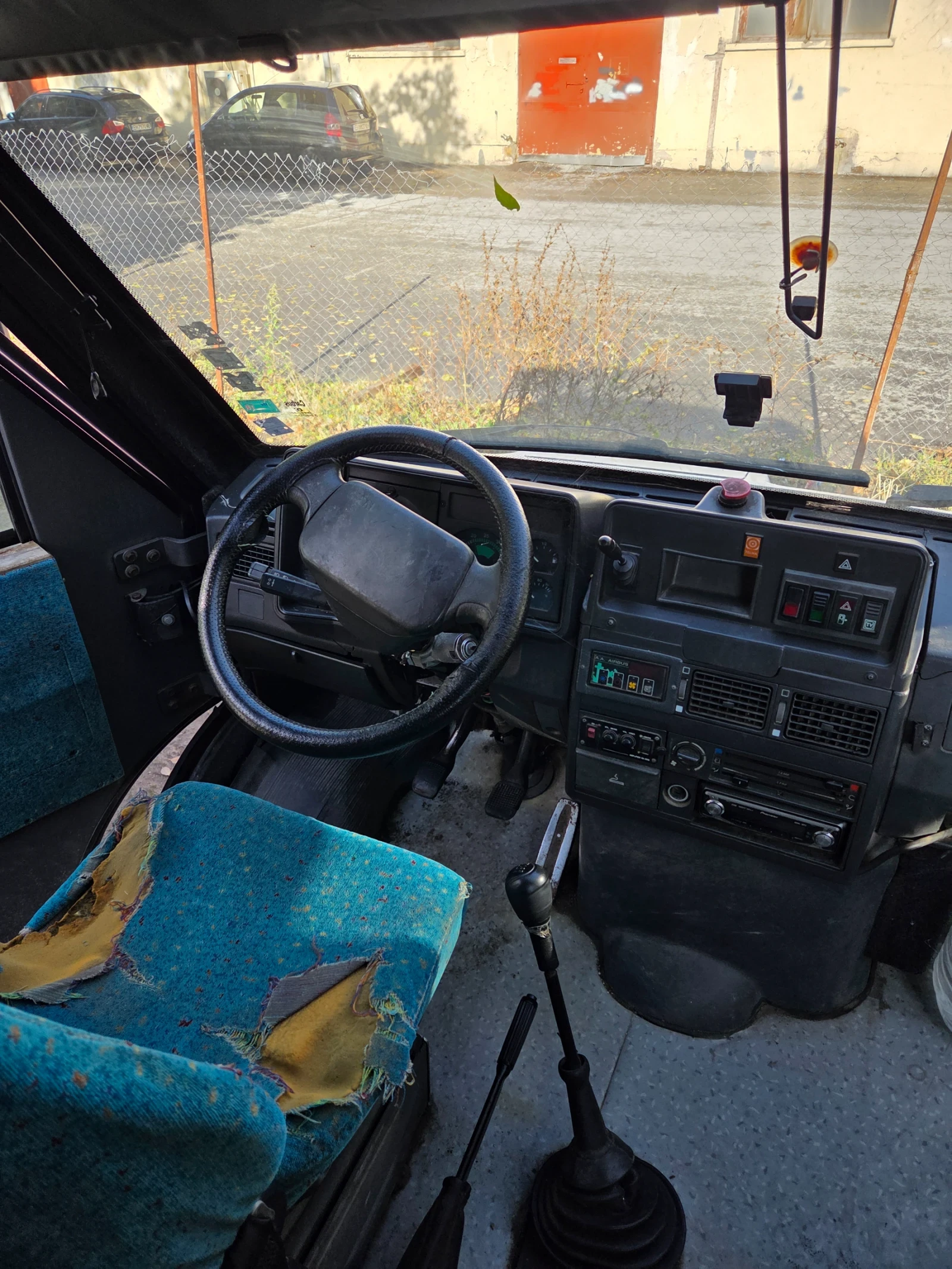 Iveco 4912 Автобус  - изображение 6