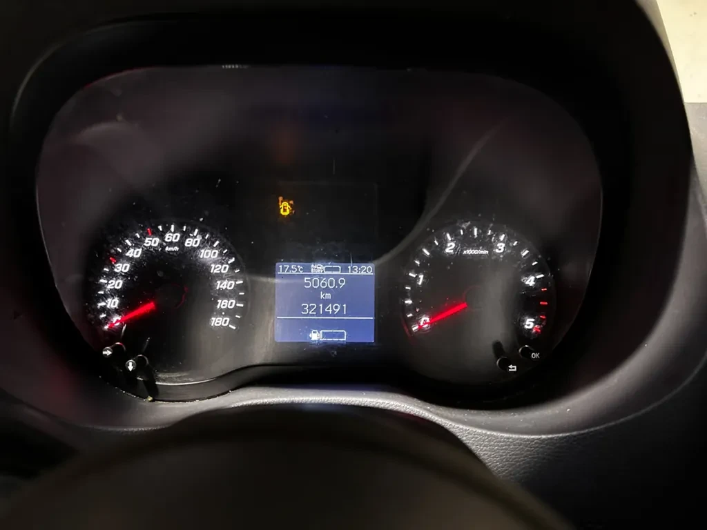 Mercedes-Benz Sprinter 314 2.2 CDI L3H2, снимка 9 - Бусове и автобуси - 56586004