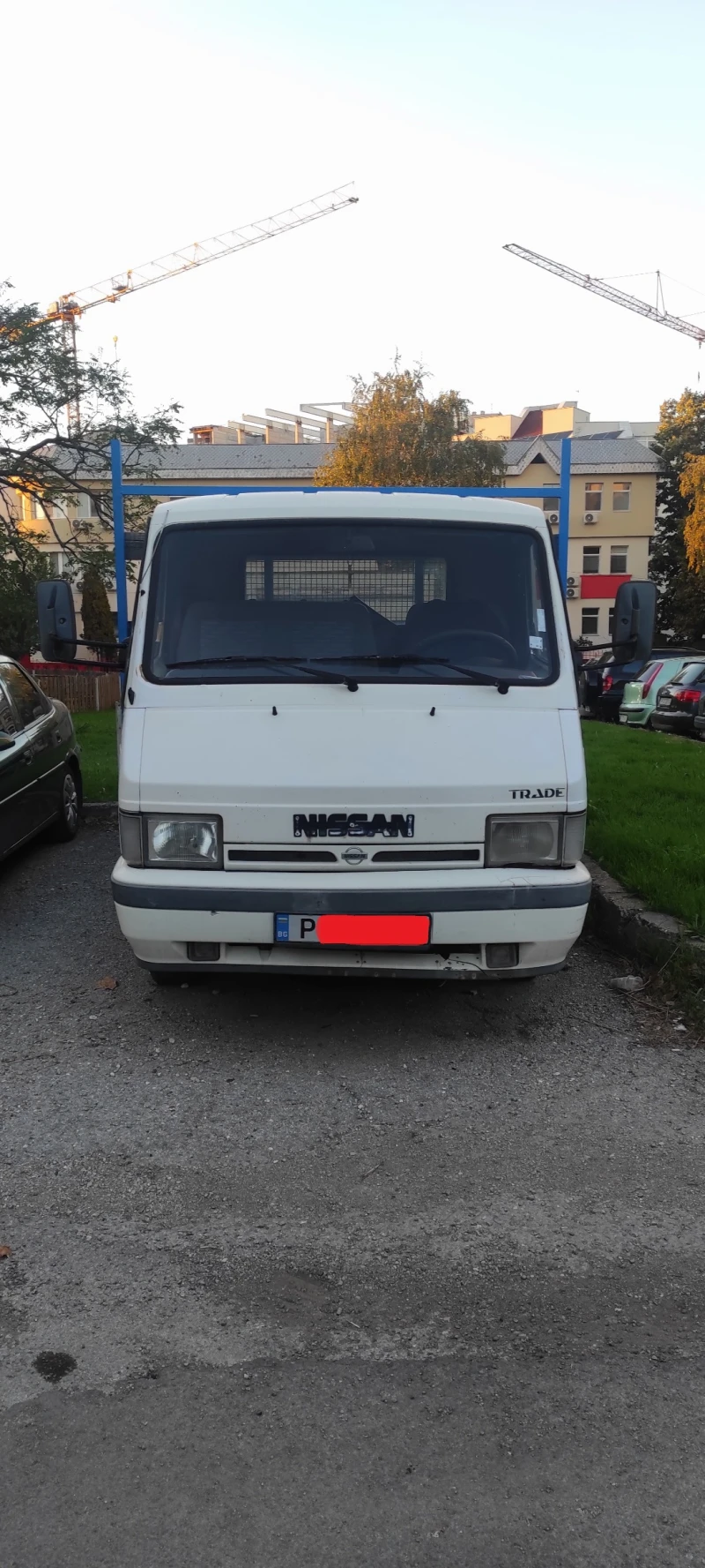 Nissan Trade, снимка 2 - Камиони - 47896076