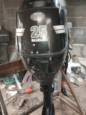 Обява за продажба на Извънбордов двигател Suzuki 25к.с  4т ~3 900 лв. - изображение 1 | Auto.bg Обява за продажба на Извънбордов двигател Suzuki 25к.с  4т ~3 900 лв. - изображение 1