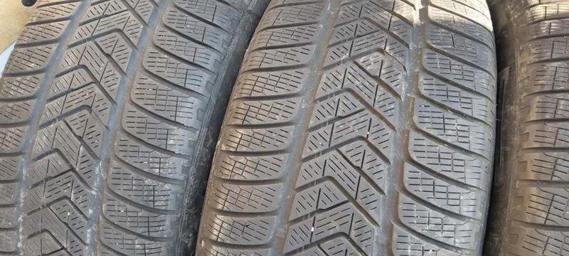 Гуми Зимни 255/50R19, снимка 2 - Гуми и джанти - 31141292