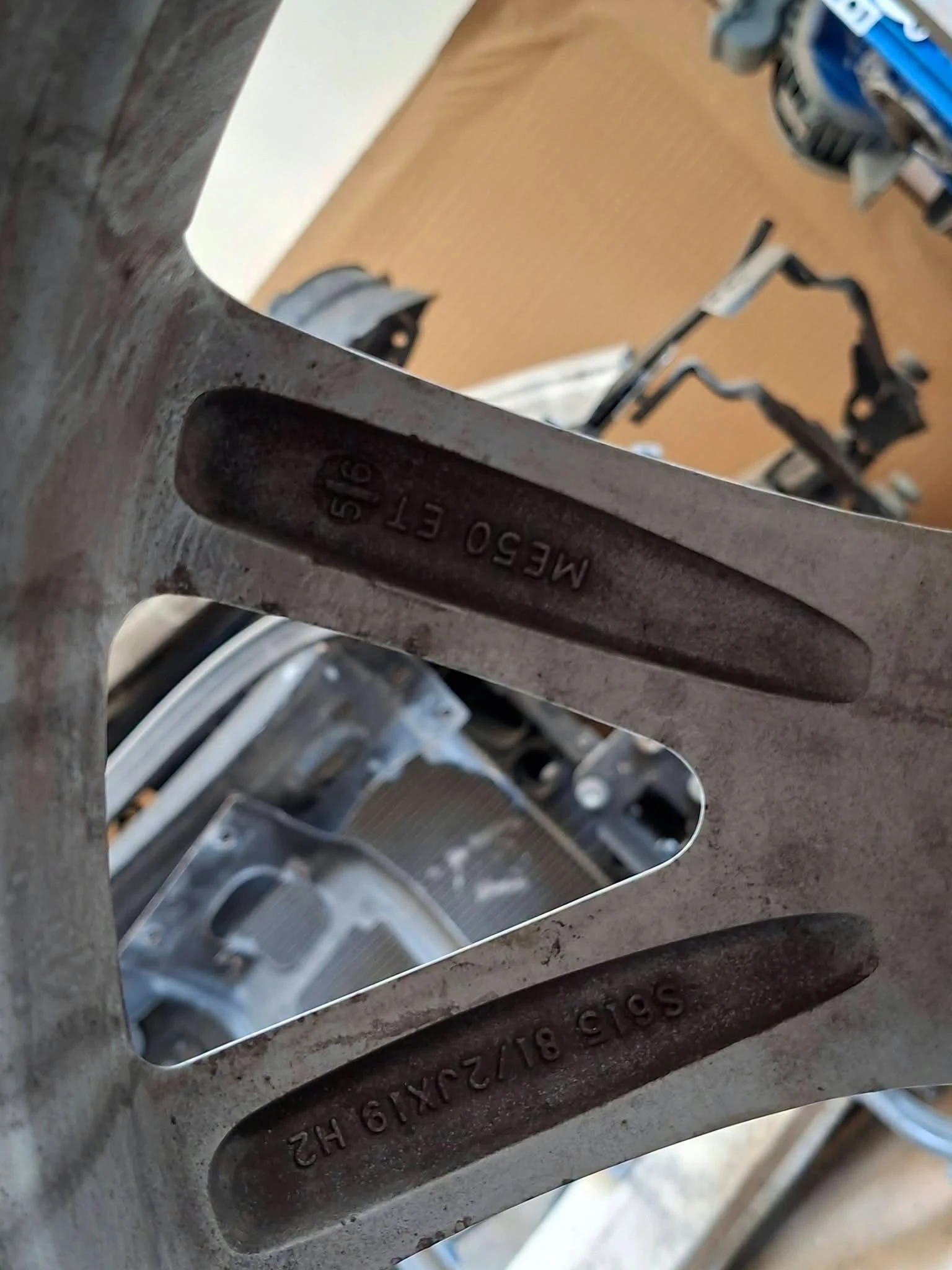 ���� � ������ 255/50R19 | Mobile.bg � ����������� 6