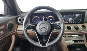 Mercedes-Benz E 250 ХЕДЪП* ДИСПЛЕЙ* 360КАМЕРА* ПОДГРЕВ* КЕЙЛЕС* , снимка 9