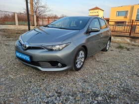 Toyota Auris, снимка 8