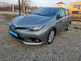 Toyota Auris, снимка 1