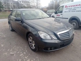 Mercedes-Benz E 220, снимка 2