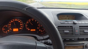 Toyota Avensis 1.8  129 к.с газ/бензин , снимка 5