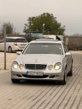 Mercedes-Benz E 270 Обслужена* Топ* Всичко платено* Бартер* Реална* 