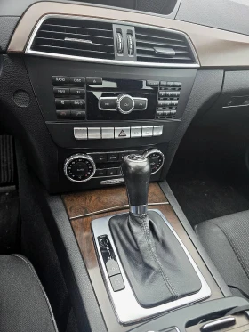 Mercedes-Benz C 220 C180CDI /  АВТОМАТ 7G+ / ELEGANCE / ТОП СЪСТОЯНИЕ, снимка 6