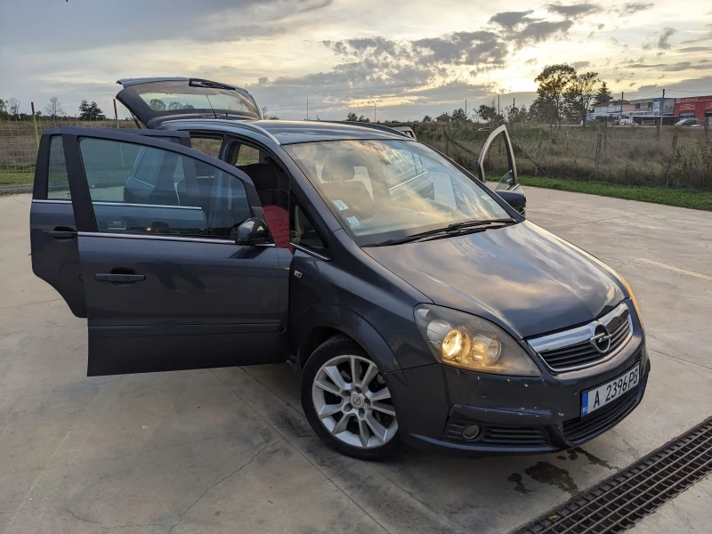 Opel Zafira, снимка 5 - Автомобили и джипове - 47480142