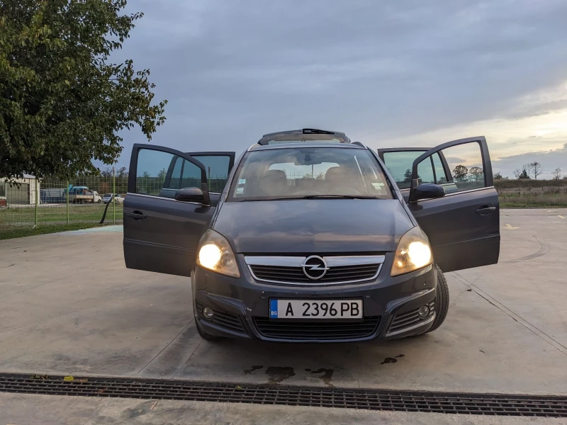 Opel Zafira, снимка 6 - Автомобили и джипове - 47480142