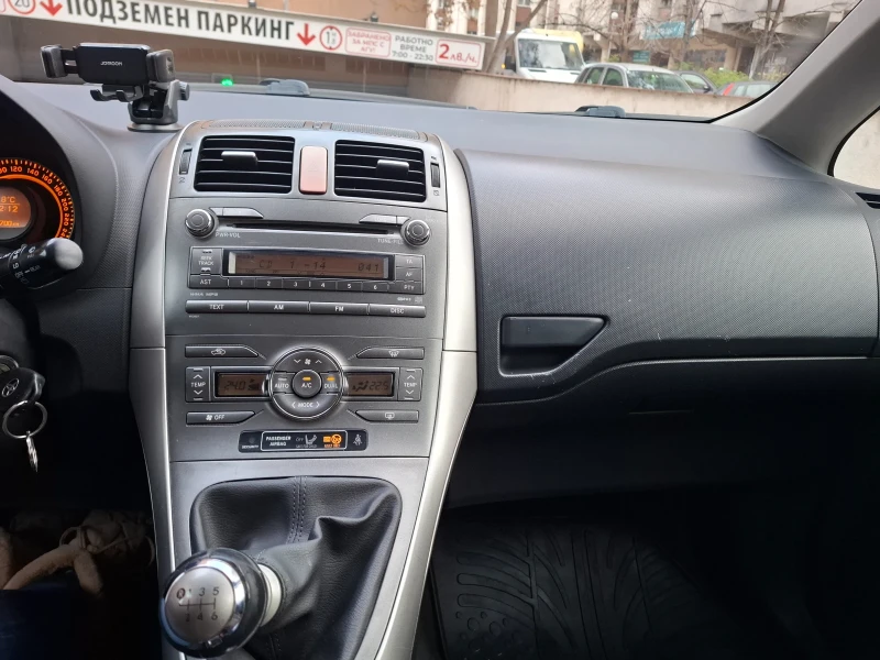 Toyota Auris, снимка 4 - Автомобили и джипове - 48543603