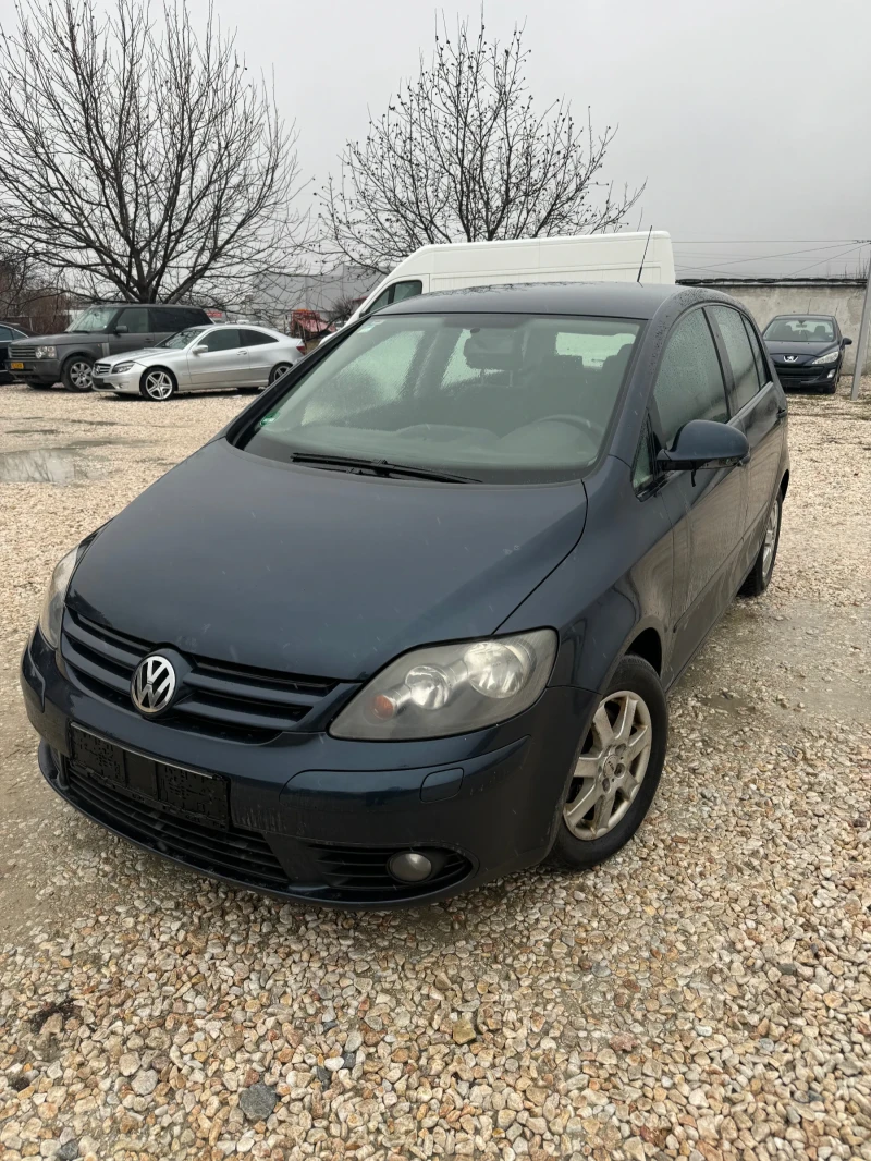 VW Golf 2.0тди, снимка 1 - Автомобили и джипове - 49172063