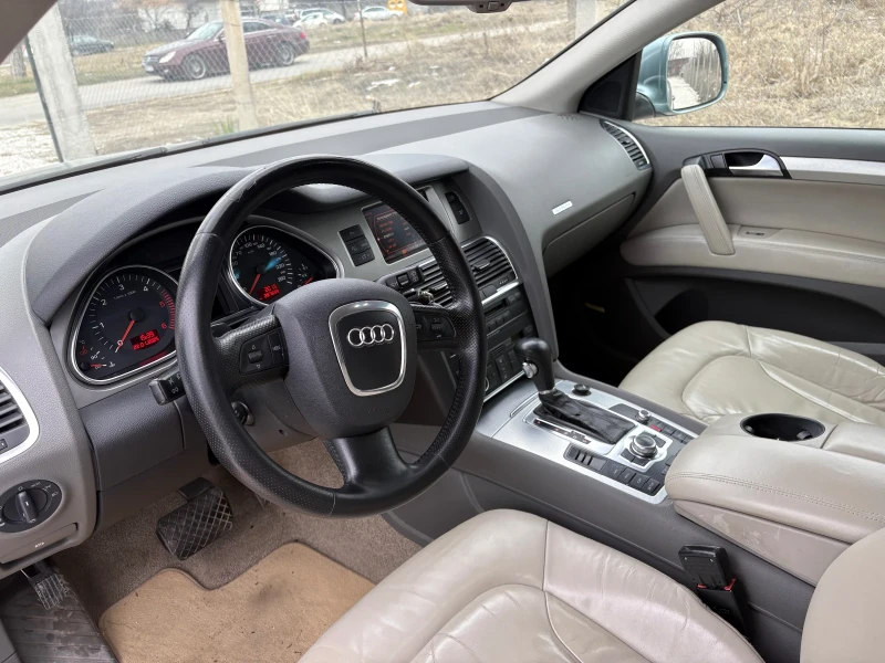 Audi Q7 3.0 Quatro, снимка 11 - Автомобили и джипове - 49338857