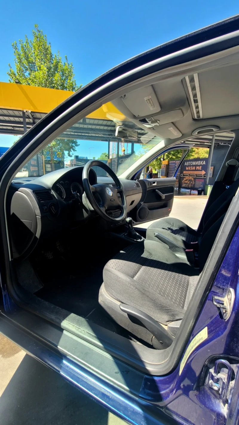 VW Jetta 2000, снимка 3 - Автомобили и джипове - 52330460