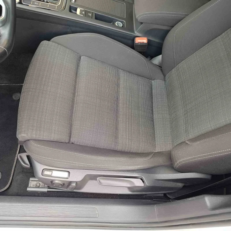 VW Passat R-Line, снимка 12 - Автомобили и джипове - 52405132