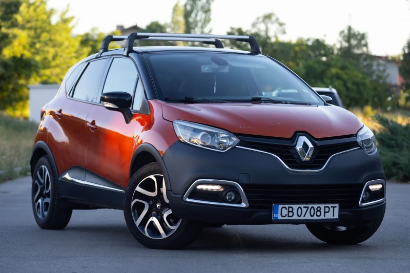 Renault Captur, снимка 3 - Автомобили и джипове - 52410707