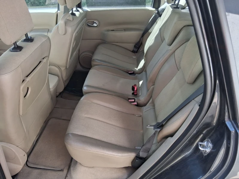 Renault Scenic, снимка 10 - Автомобили и джипове - 52456214