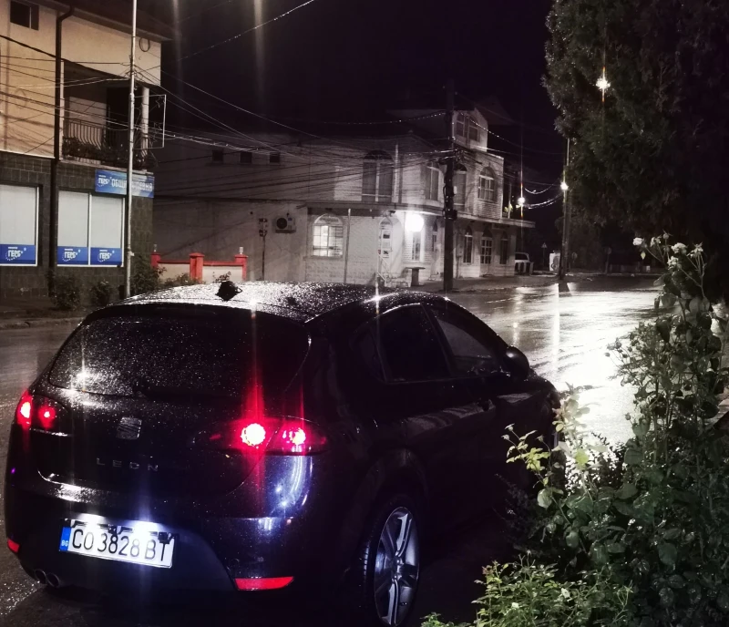 Seat Leon Fr, снимка 4 - Автомобили и джипове - 52776468